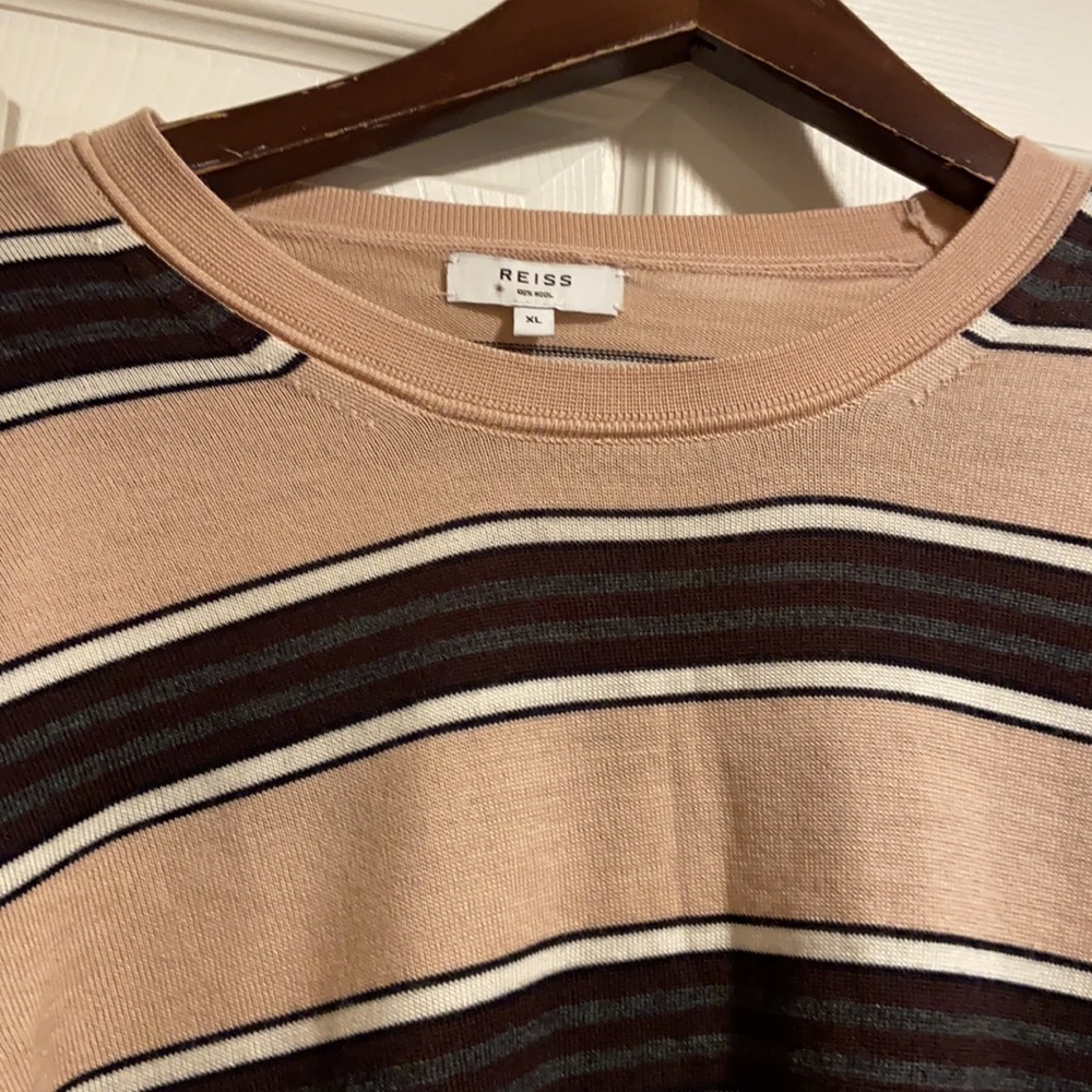 Reiss - Picture 2 of 9